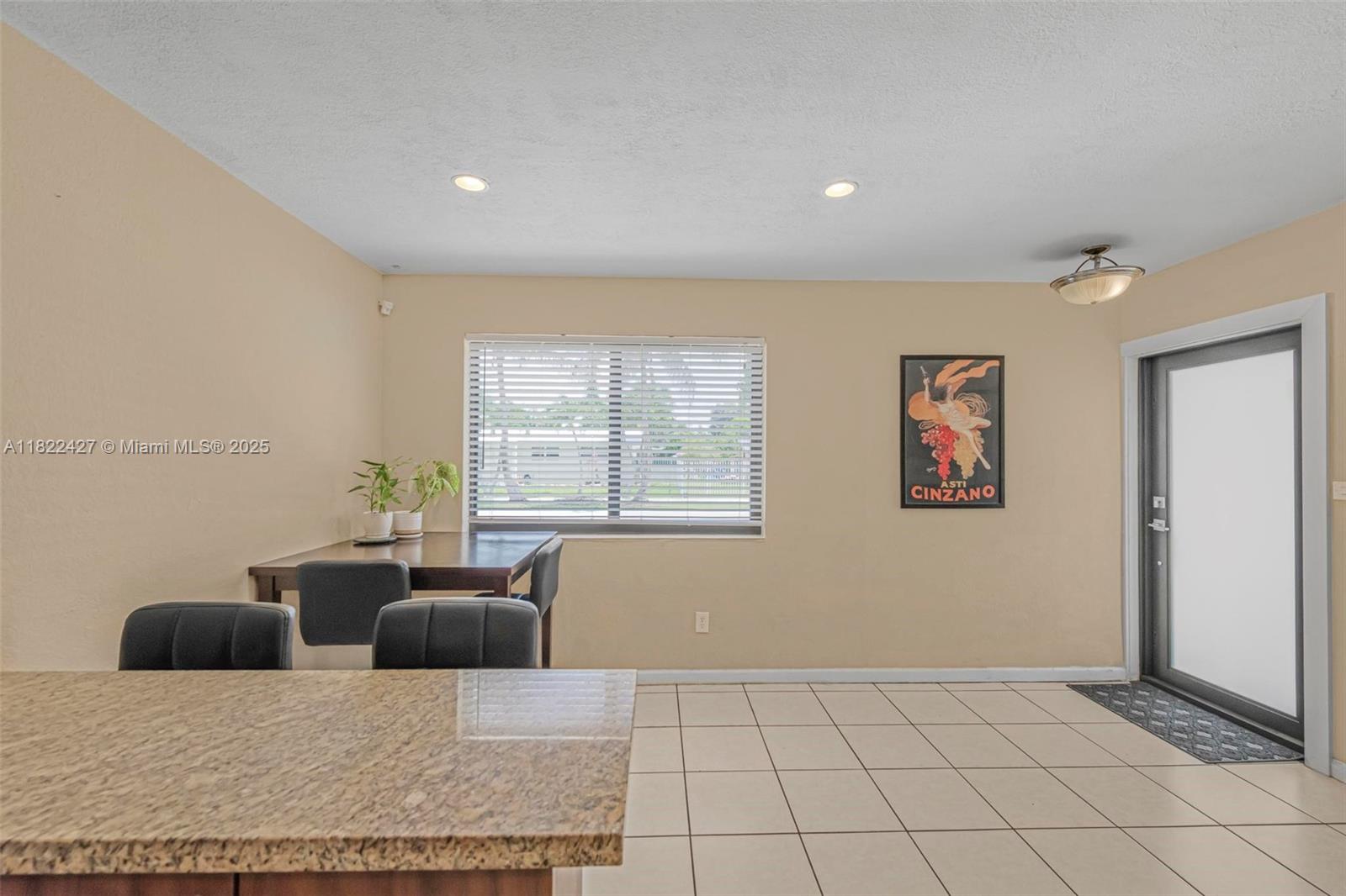 9520 Holiday Road Cutler Bay, FL 33157 - Photo 7 of 32