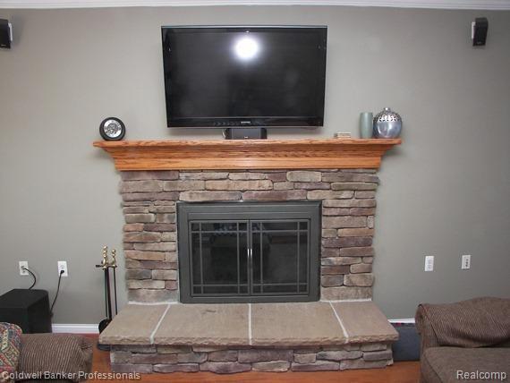 43053 Avon Road Canton, MI 48187 - Photo 12 of 36 Custom designed fireplace
