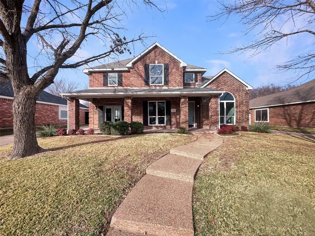 $591,000 | 135 Sherwood Drive, Murphy, TX 75094