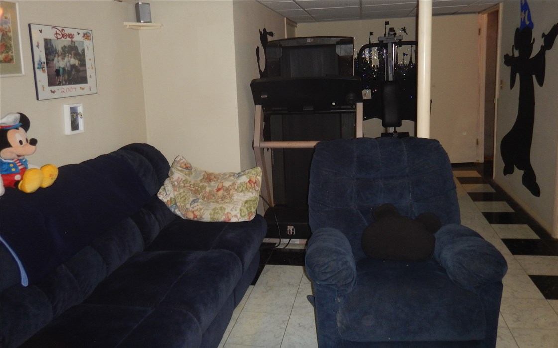173 Knotty Oak Road Coventry, RI 02816 - Photo 13 of 22