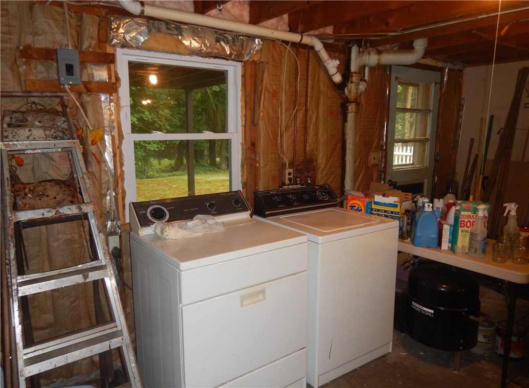 173 Knotty Oak Road Coventry, RI 02816 - Photo 17 of 22