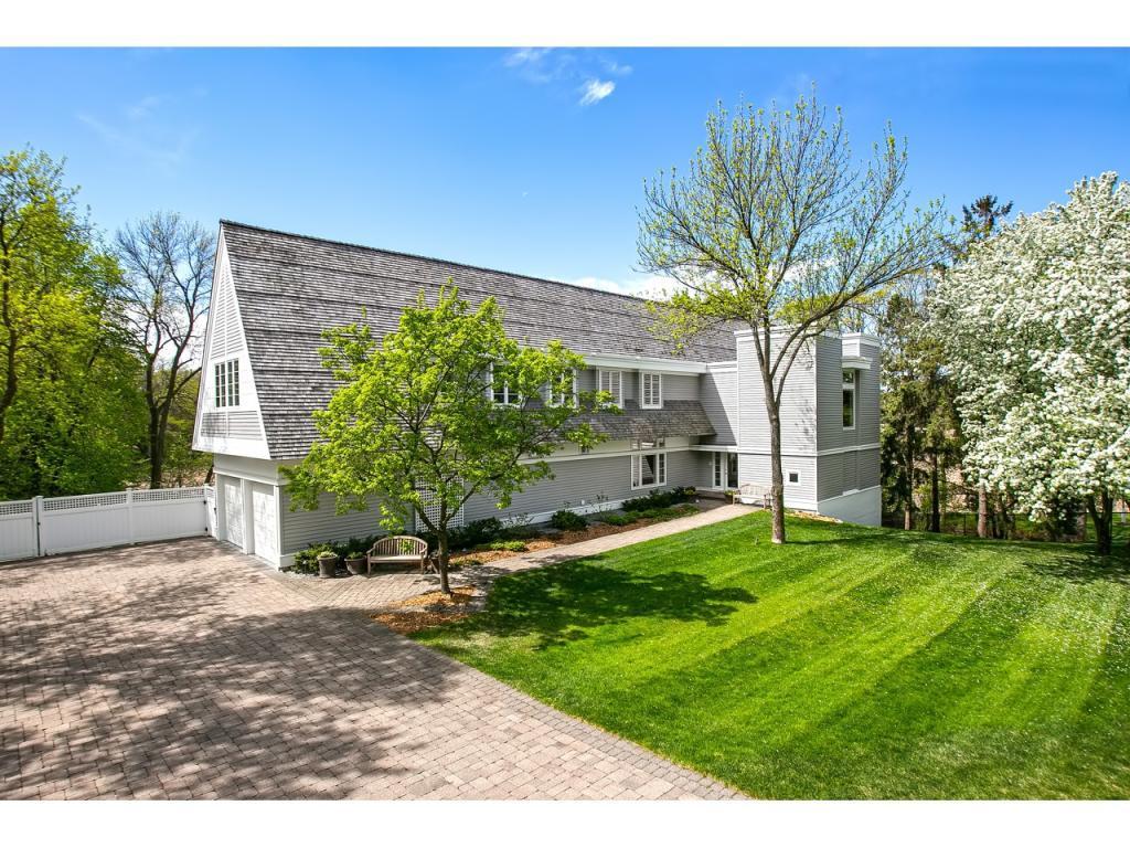 16403 Ringer Road Minnetonka, MN 55391 - Photo 3 of 58 Gallery Image 3