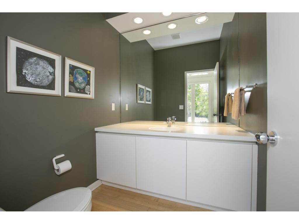 16403 Ringer Road Minnetonka, MN 55391 - Photo 28 of 58 Gallery Image 28