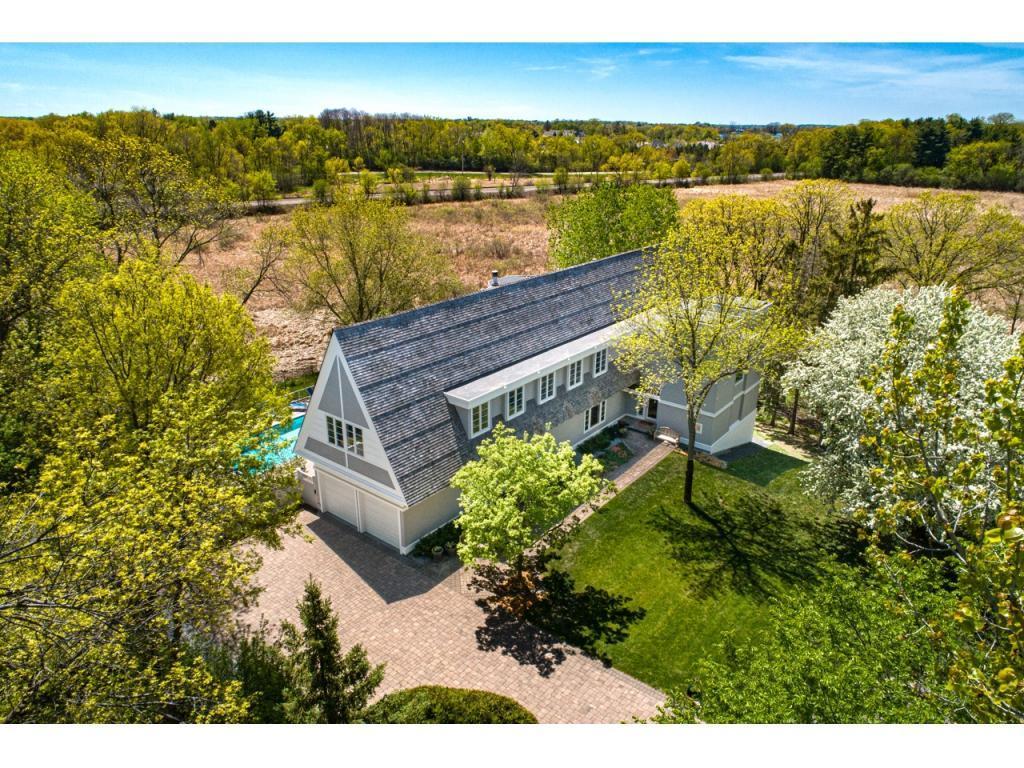 16403 Ringer Road Minnetonka, MN 55391 - Photo 4 of 58 Gallery Image 4