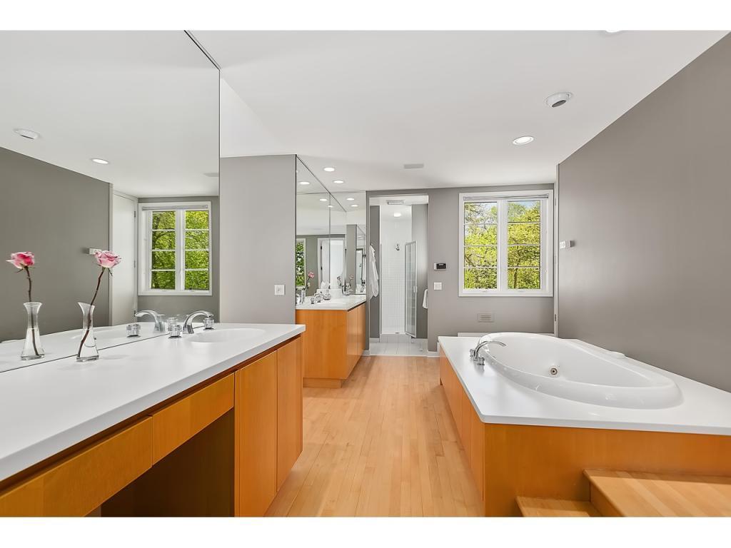 16403 Ringer Road Minnetonka, MN 55391 - Photo 33 of 58 Gallery Image 33