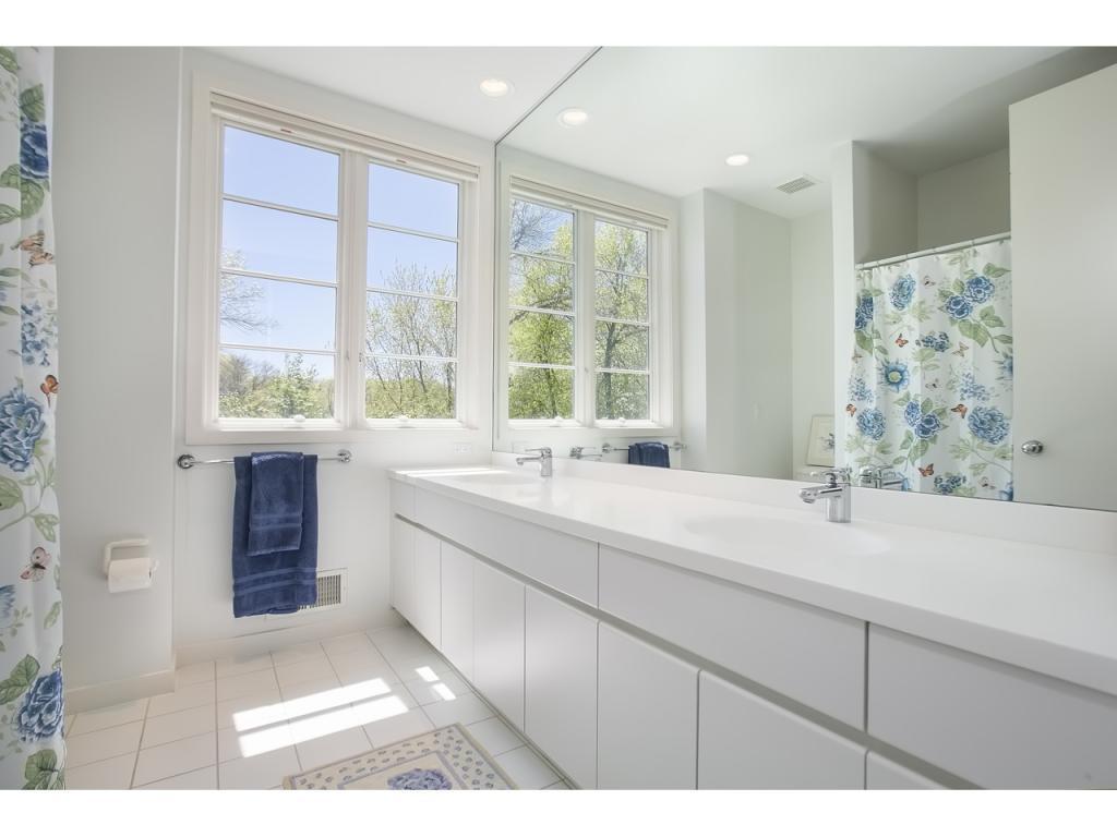 16403 Ringer Road Minnetonka, MN 55391 - Photo 37 of 58 Gallery Image 37
