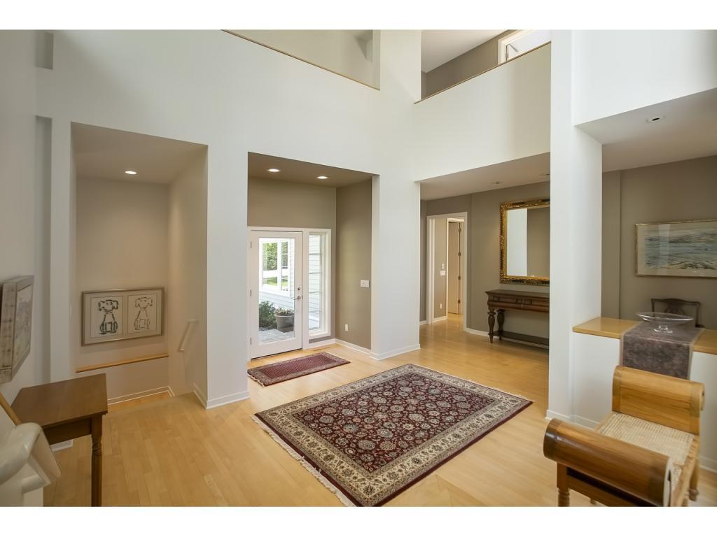 16403 Ringer Road Minnetonka, MN 55391 - Photo 9 of 58 Gallery Image 9