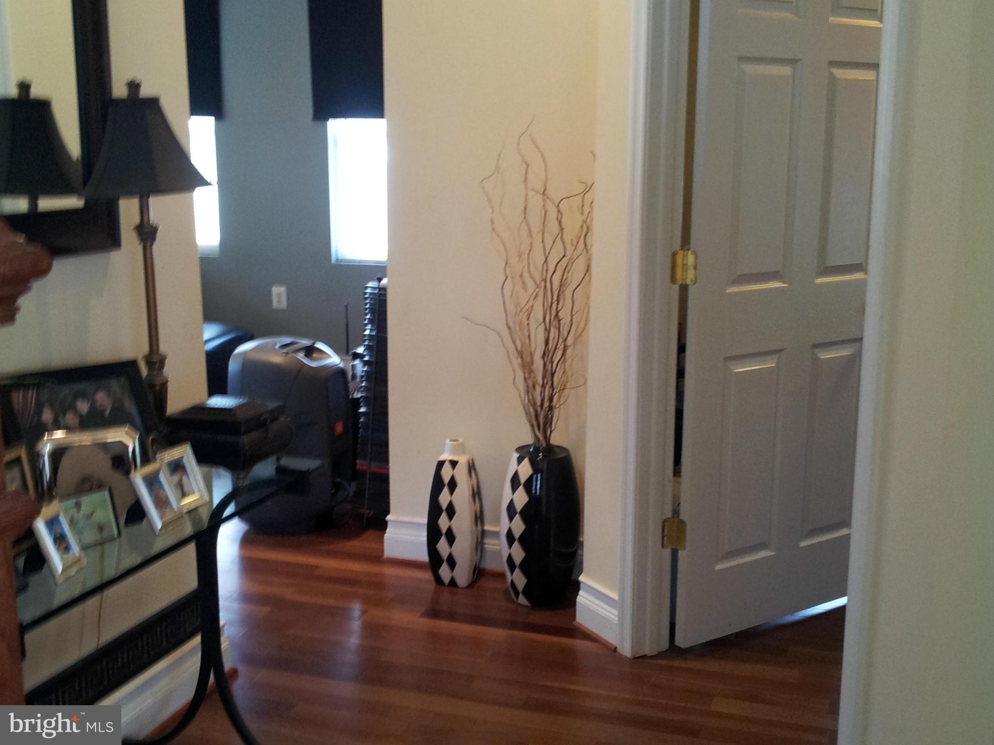 1109 Gilbert Road Rockville, MD 20851 - Photo 15 of 30 Interior (General)