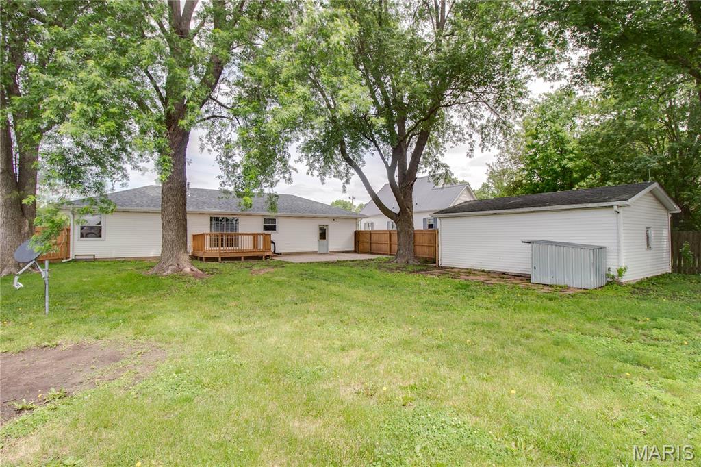 440 West State Street Waverly, IL 62692 - Photo 36 of 39