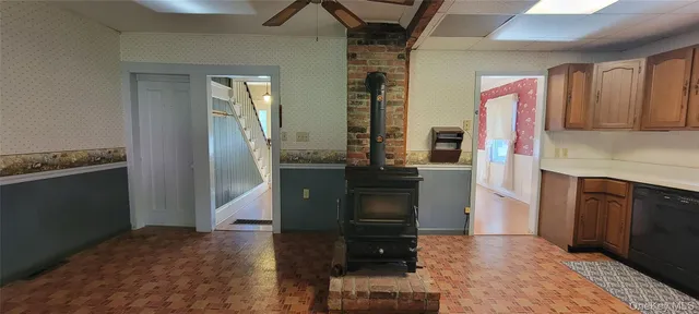 $389,000 | 22 Washington Avenue, Highland, NY 12528