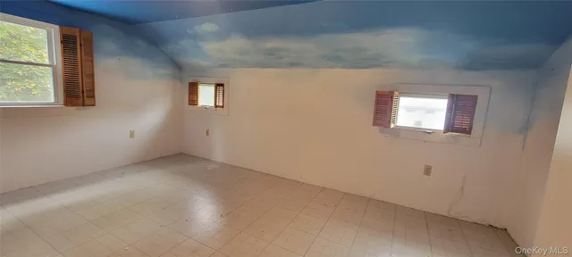 $389,000 | 22 Washington Avenue, Highland, NY 12528