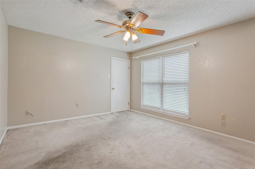 103 Spring Oak Lacy-Lakeview, TX 76705 - Photo 16 of 30