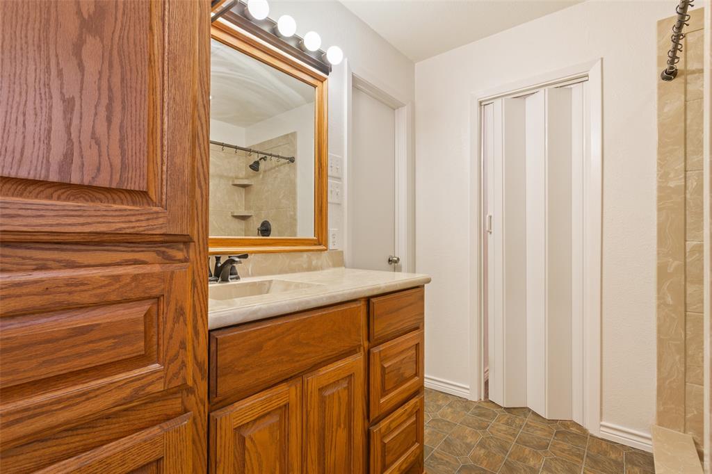 103 Spring Oak Lacy-Lakeview, TX 76705 - Photo 19 of 30