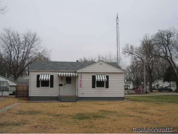 3318 Butler Street Springfield, IL 62703 - Photo 1 of 8