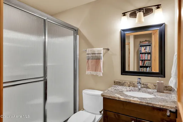 $865,000 | 8599 East Apache Trail, Athol, ID 83801