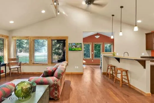 $899,000 | 8599 East Apache Trail, Athol, ID 83801