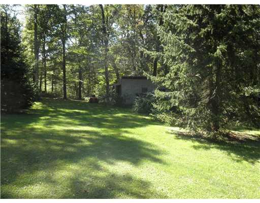 185 Pine Tract Road Butler, PA 16001 - Photo 9 of 10 Yard/Garden.