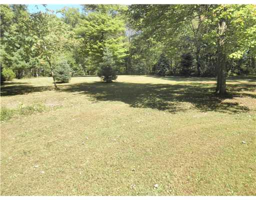 185 Pine Tract Road Butler, PA 16001 - Photo 10 of 10 Yard/Garden.