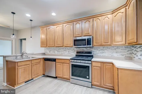 $359,990 | 508 North Winding Brooke Drive, Seaford, DE 19973