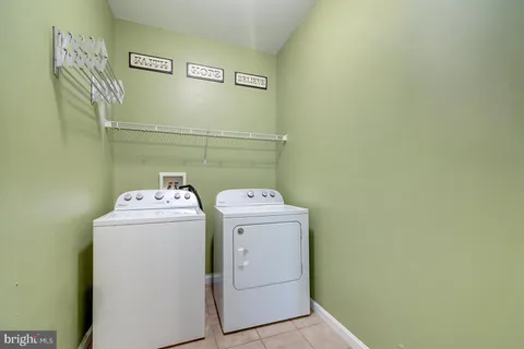 $359,990 | 508 North Winding Brooke Drive, Seaford, DE 19973