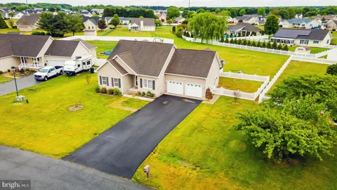$359,990 | 508 North Winding Brooke Drive, Seaford, DE 19973
