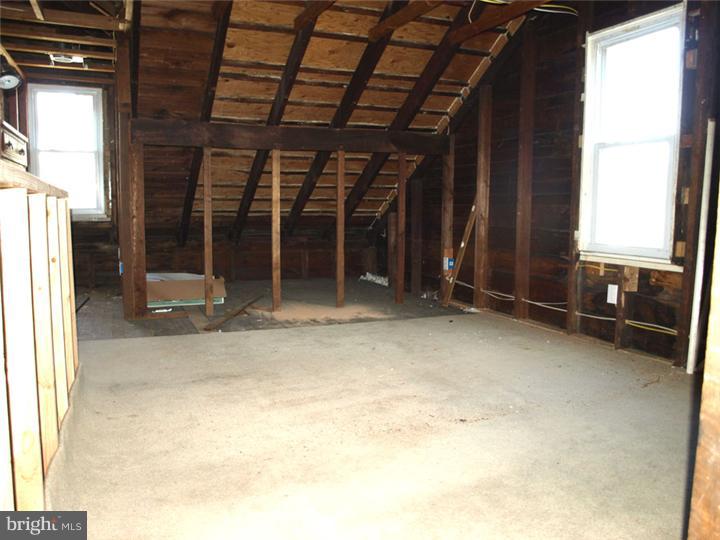 2739 Quakerbridge Road Hamilton, NJ 08619 - Photo 9 of 9
