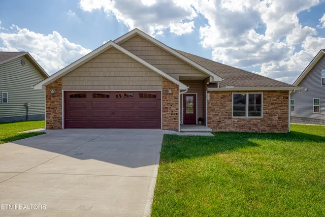 $319,000 | 2707 Cook Road, Crossville, TN 38571