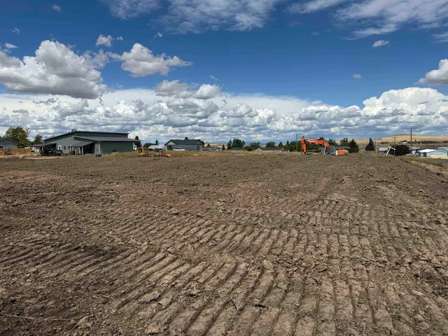 $475,000 | 635 West Summit Avenue, Reardan, WA 99029