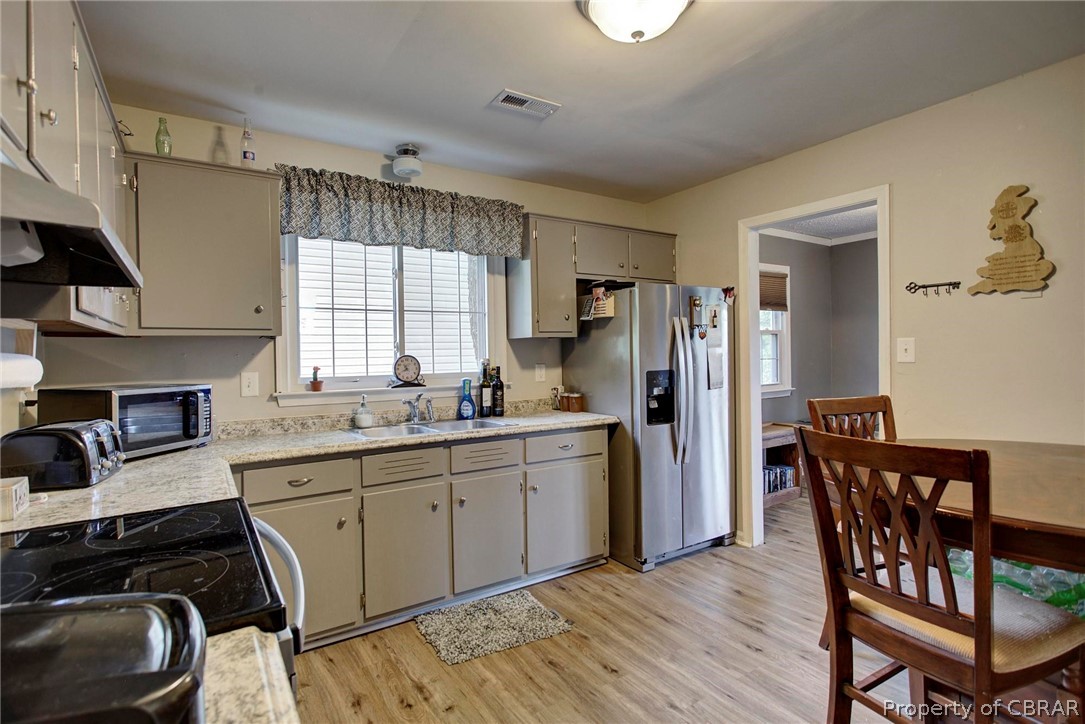 718 Old Point Avenue Hampton, VA 23663 - Photo 7 of 17 Gallery Image 7