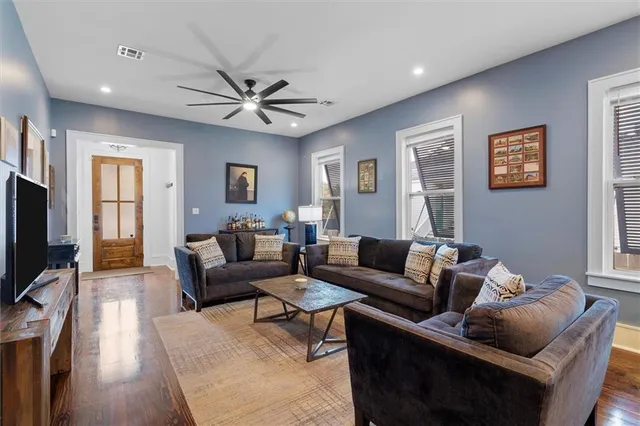 $424,000 | 2316 Onzaga Street, New Orleans, LA 70119