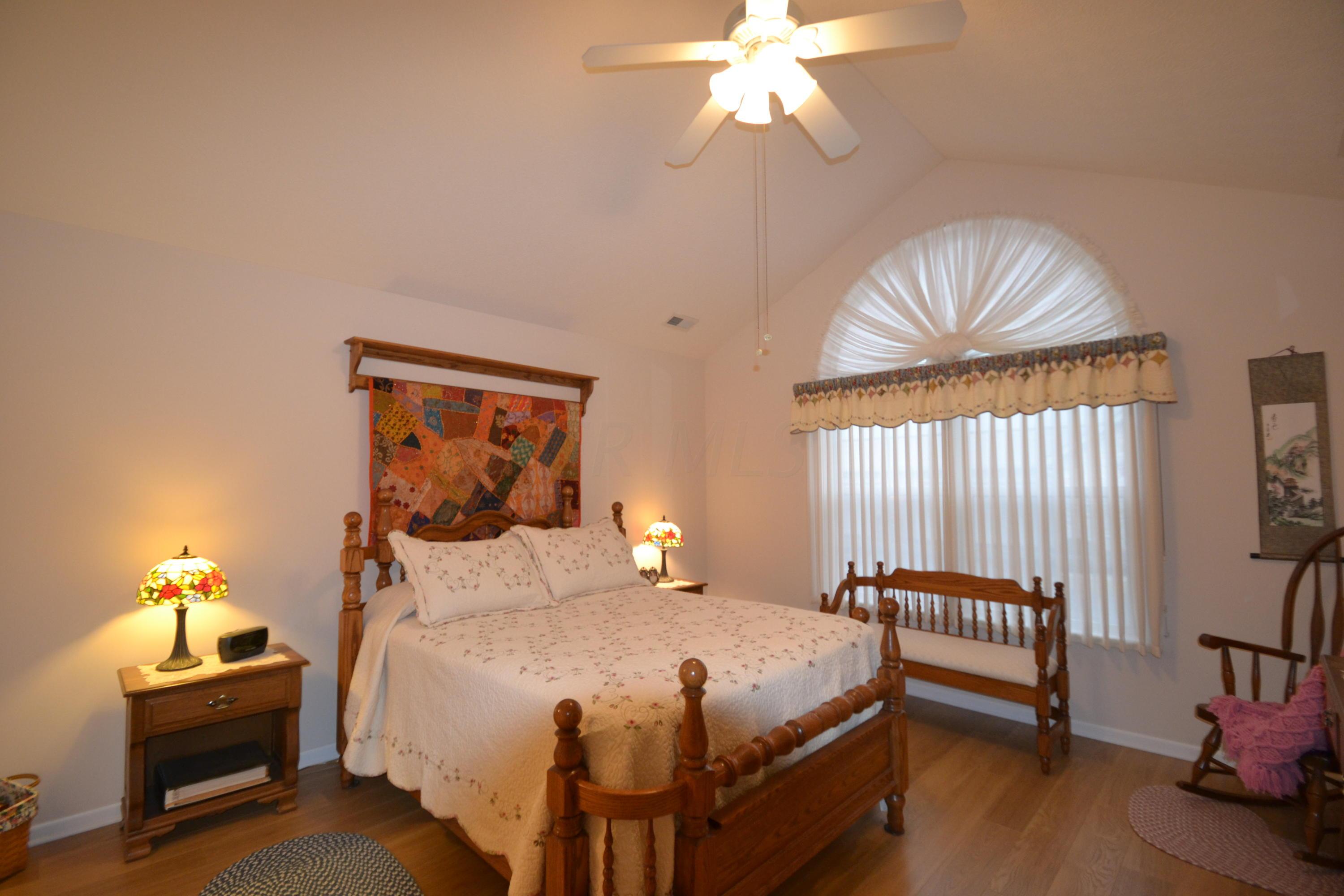 219 Stonegate Loop Pataskala, OH 43062 - Photo 13 of 25 Gallery Image 13