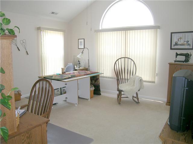 219 Stonegate Loop Pataskala, OH 43062 - Photo 15 of 25 Gallery Image 15
