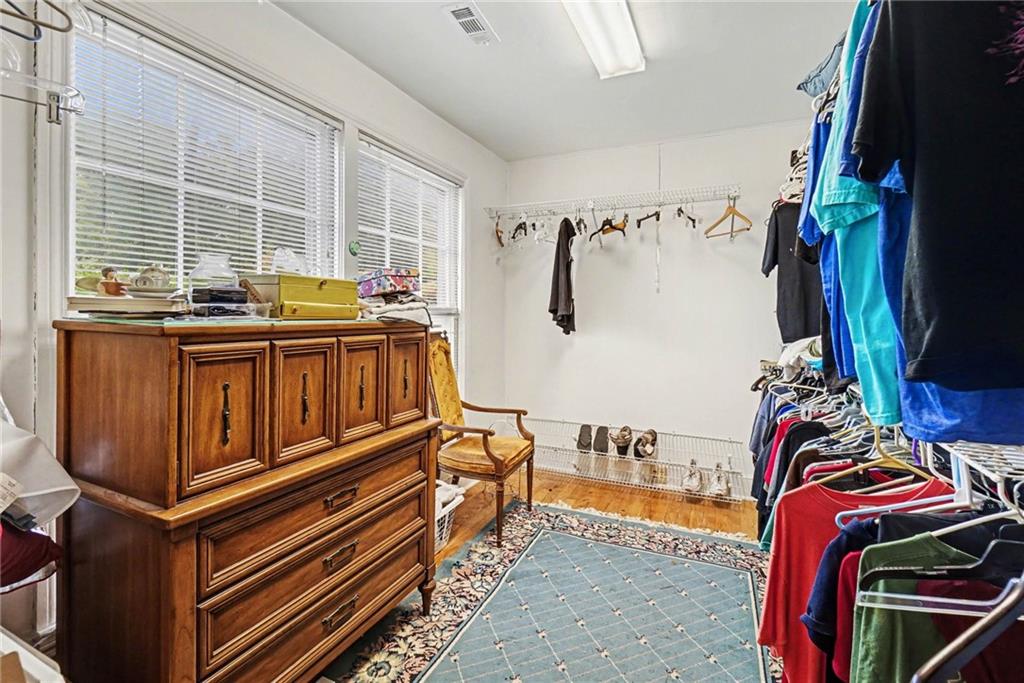 2088 East Roxboro Road Northeast Atlanta, GA 30324 - Photo 14 of 35