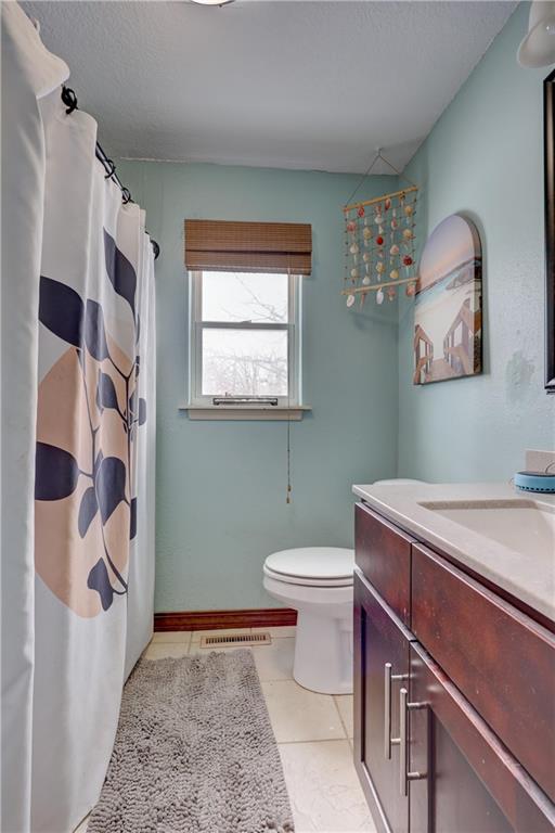 2620 Hickory Hills Road Galena, KS 66739 - Photo 16 of 33