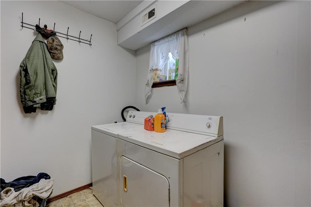 2620 Hickory Hills Road Galena, KS 66739 - Photo 26 of 33