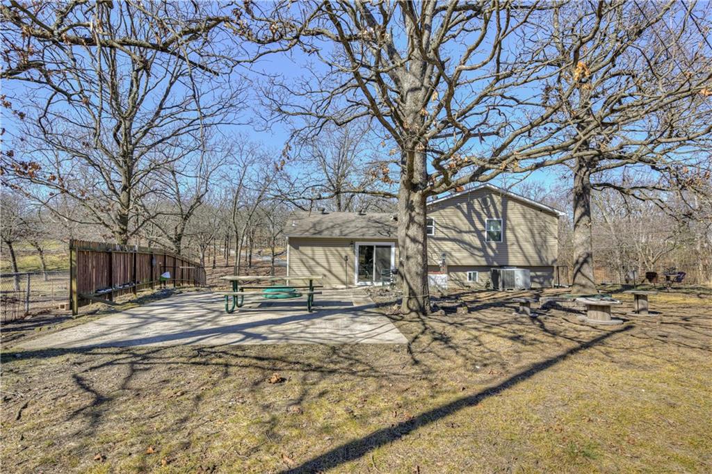 2620 Hickory Hills Road Galena, KS 66739 - Photo 38 of 47