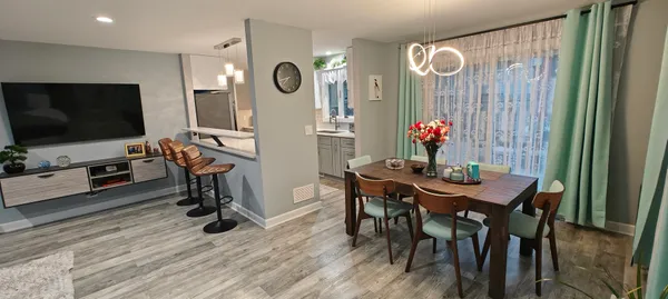 $505,900 | 3205 63rd Street, Woodridge, IL 60517