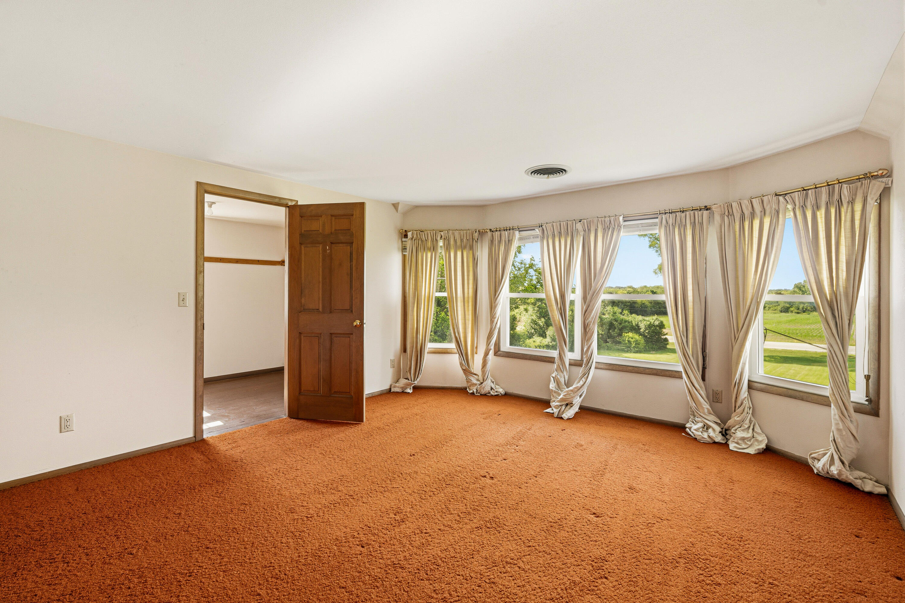 19272 West Coffee Road New Berlin, WI 53146 - Photo 26 of 49 Second Floor Bedroom