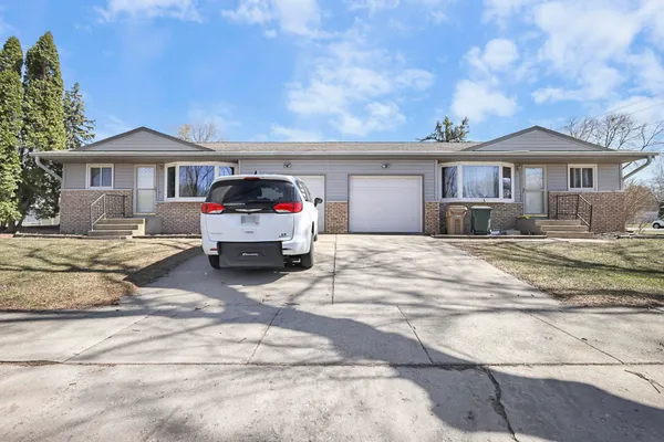 $500,000 | 1-3 Milo Lane, Madison, WI 53714