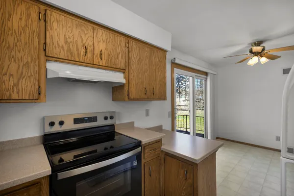 $500,000 | 1-3 Milo Lane, Madison, WI 53714