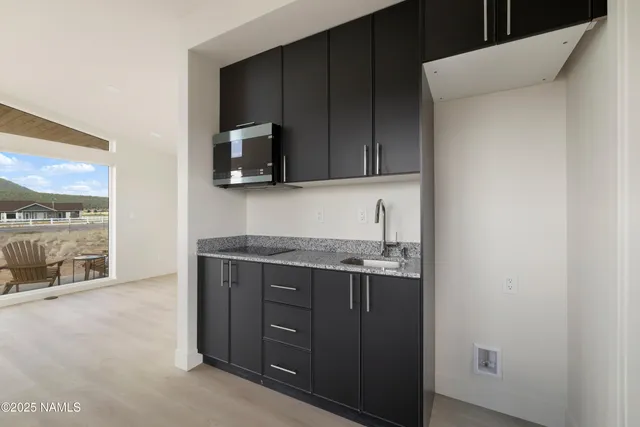 $899,000 | 8073 Harmony Lane, Flagstaff, AZ 86001