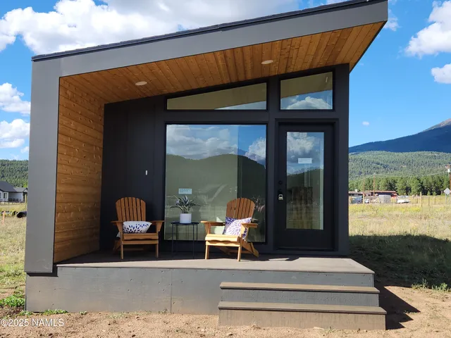 $899,000 | 8073 Harmony Lane, Flagstaff, AZ 86001