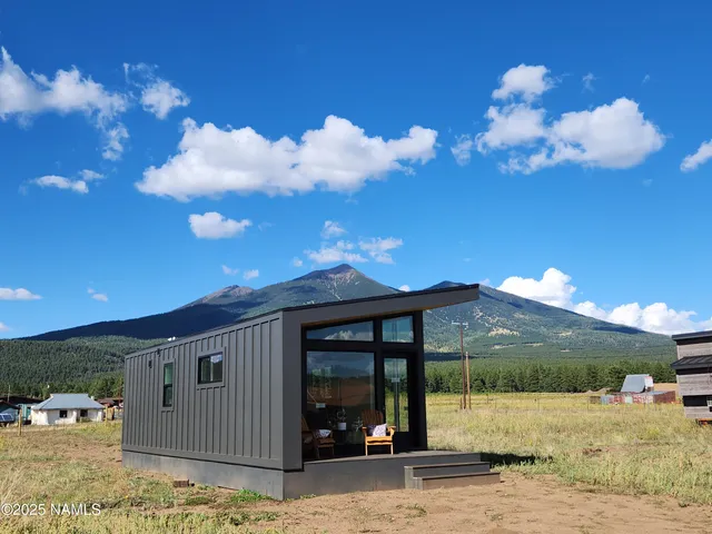 $899,000 | 8073 Harmony Lane, Flagstaff, AZ 86001