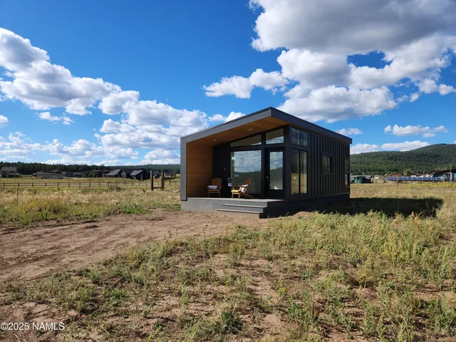 $899,000 | 8073 Harmony Lane, Flagstaff, AZ 86001