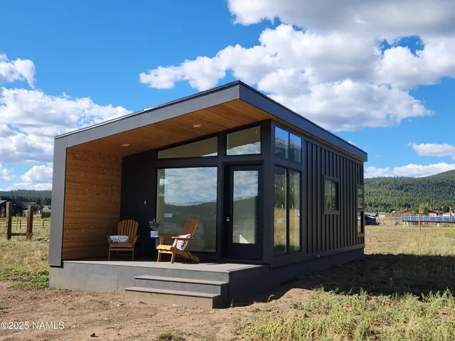 $899,000 | 8073 Harmony Lane, Flagstaff, AZ 86001