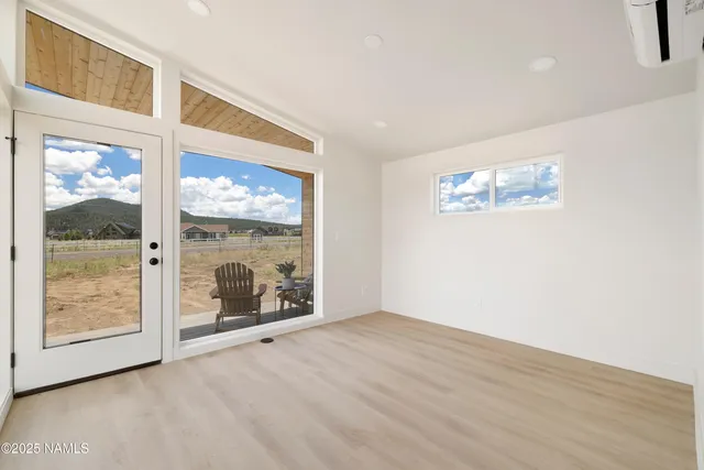 $899,000 | 8073 Harmony Lane, Flagstaff, AZ 86001