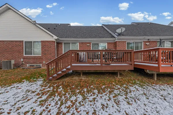 $2,500 | 3836 Lesia Drive, Warren, MI 48091