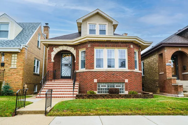 $459,900 | 3534 North Nora Avenue, Chicago, IL 60634