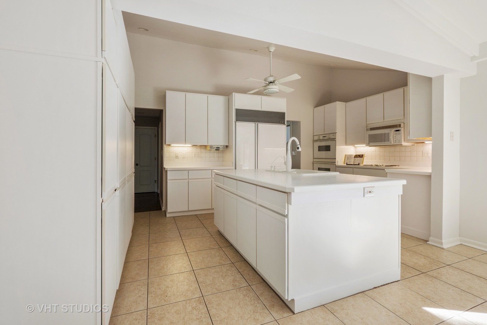 13 Rolling Ridge Road Northfield, IL 60093 - Photo 11 of 48