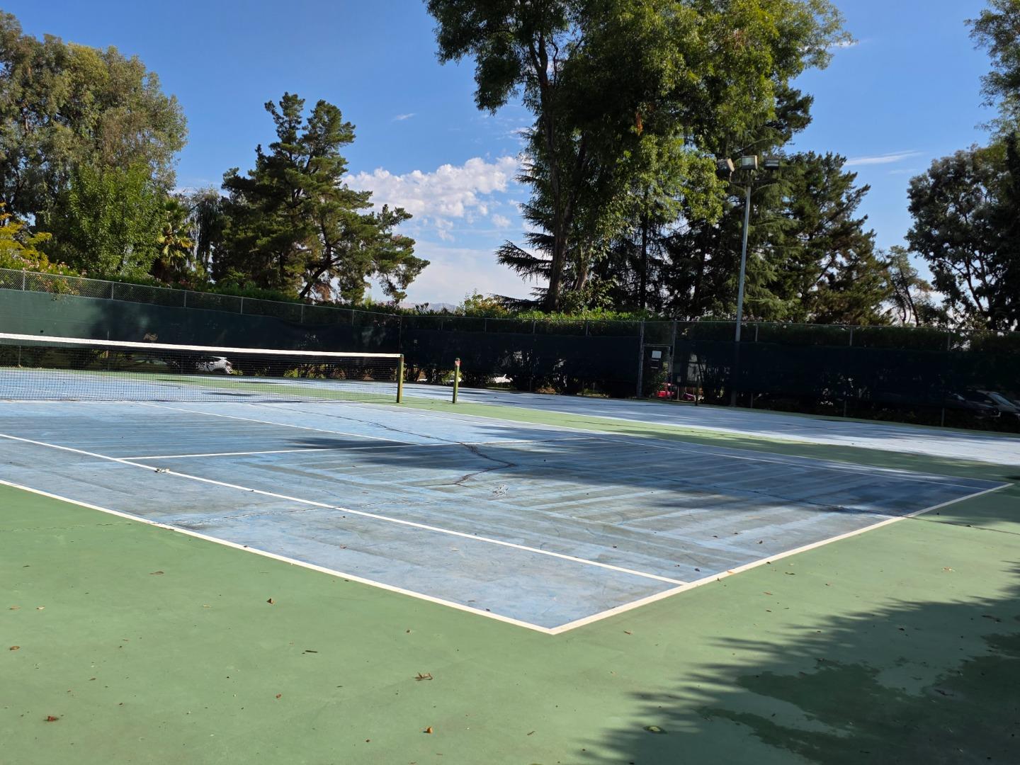 309 Tradewinds Drive, Unit 3 San Jose, CA 95123 - Photo 27 of 34 a view of a tennis court
